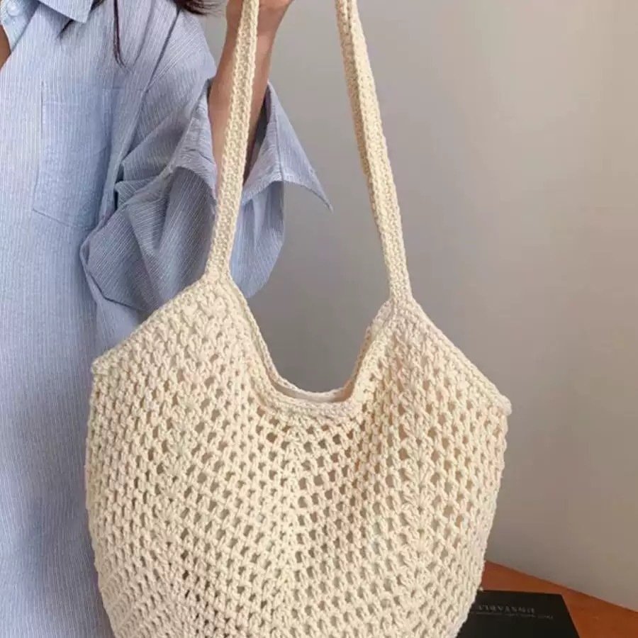 Hand-woven Tote Hollow Holiday Straw Beach Casual Shoulder Bag